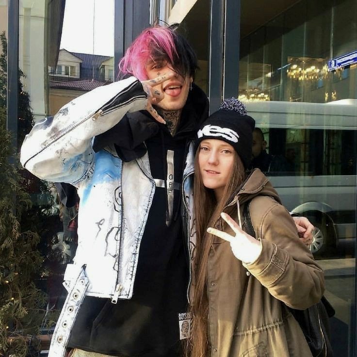 lil peep with fans; a thread <3