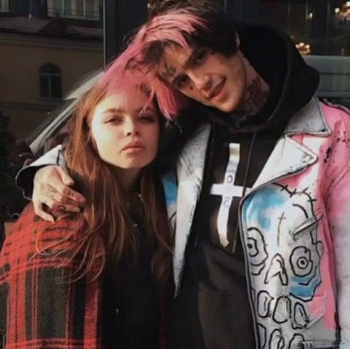 lil peep with fans; a thread <3