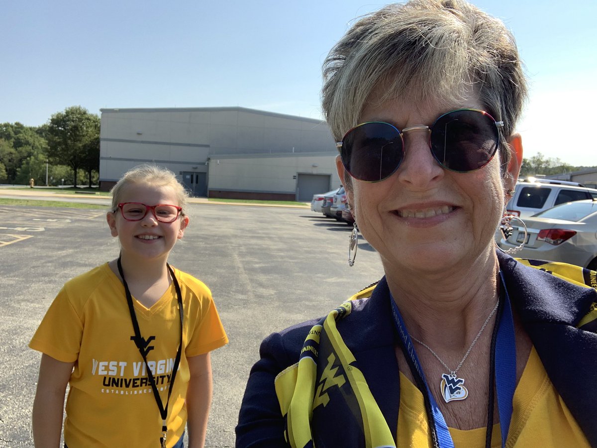 CShbutler's tweet photo. When a student asks you to wear your Mountaineer shirt  the next day...... You just do it!! 😘❤️😘 https://t.co/NBfhQkIx7Z