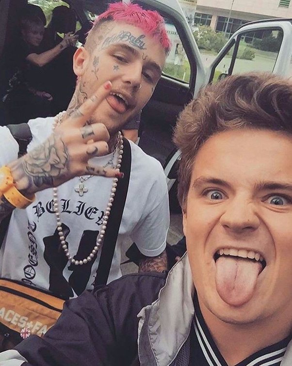 lil peep with fans; a thread <3