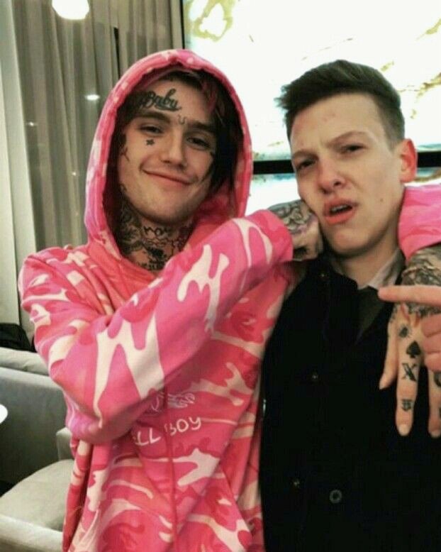 lil peep with fans; a thread <3