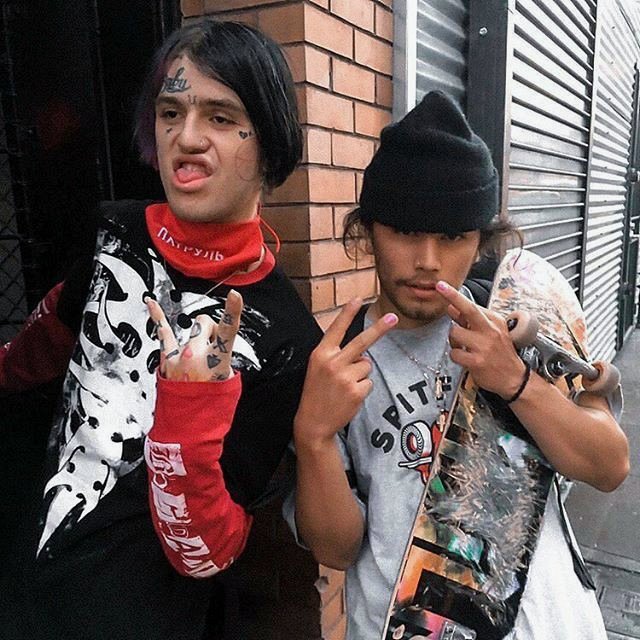 lil peep with fans; a thread <3