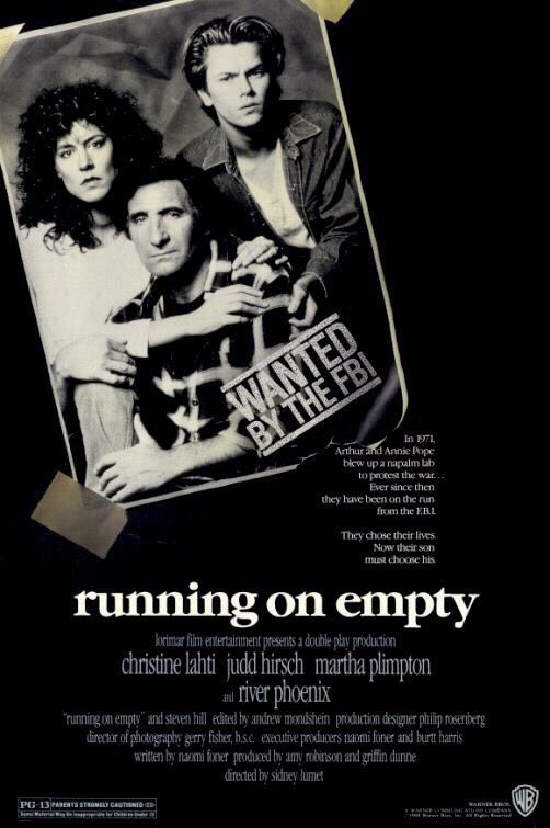 FilmNewsNos's tweet photo. 🎬MOVIE HISTORY: 32 years ago today, September 9, 1988, the movie ‘Running on Empty’ opened in theaters!

#ChristineLahti #JuddHirsch #RiverPhoenix #MarthaPlimpton #JonasAbry #LMKitCarson #StevenHill #AugustaDabney https://t.co/z5yZTFJOIj