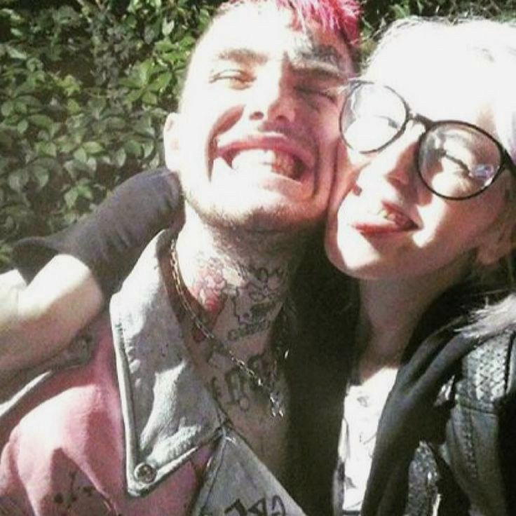 lil peep with fans; a thread <3