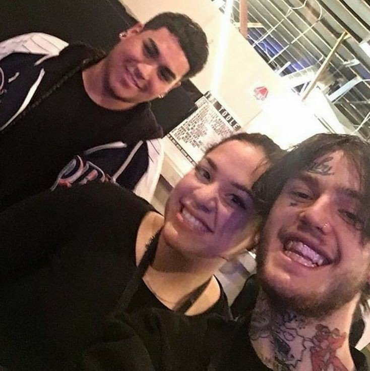 lil peep with fans; a thread <3