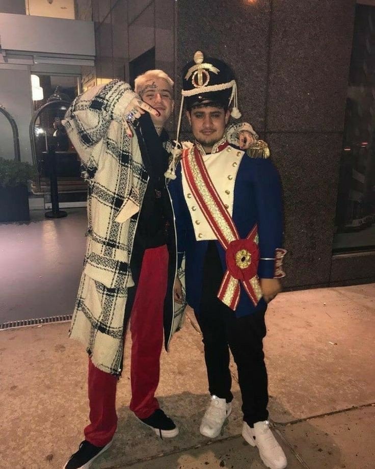 lil peep with fans; a thread <3