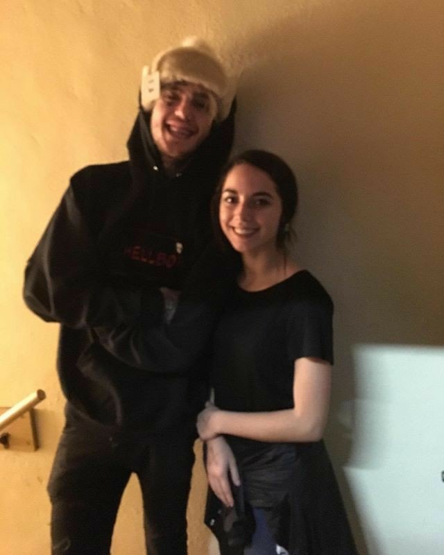 lil peep with fans; a thread <3