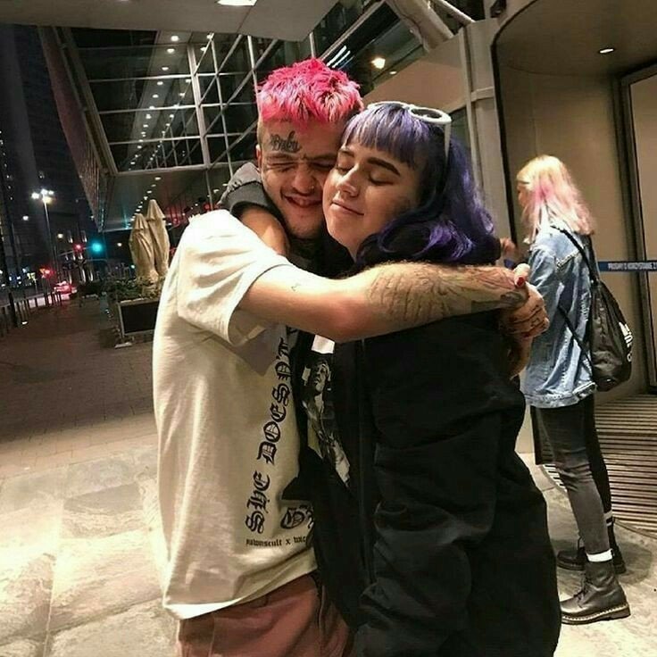 lil peep with fans; a thread <3