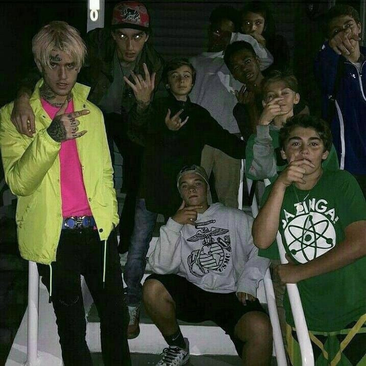 lil peep with fans; a thread <3