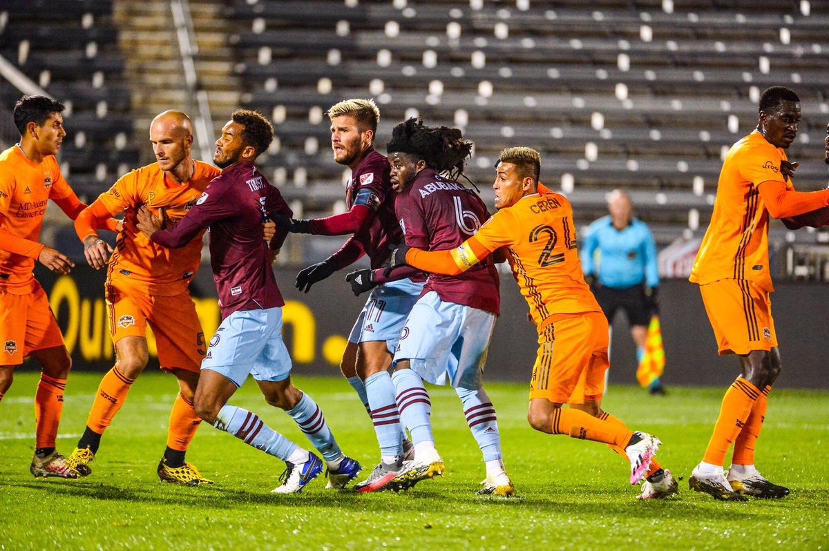DarwinCerén17 (@cerendarwin) on Twitter photo We continue fighting 👊🏼👊🏼👊🏼 and we going in the right way. Let’s go <a href="/HoustonDynamo/">Houston Dynamo FC</a> #HoldItDown 🍊 We continue fighting 👊🏼👊🏼👊🏼 and we going in the right way. Let’s go <a href="/HoustonDynamo/">Houston Dynamo FC</a> #HoldItDown 🍊