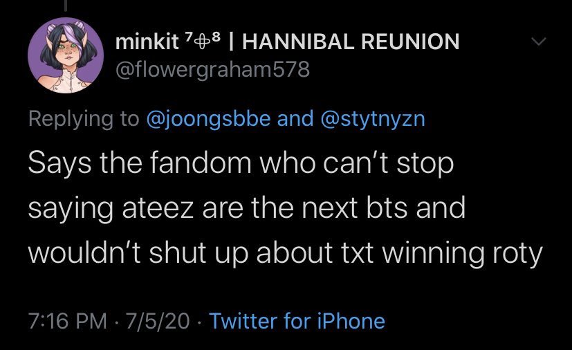 Mfs were mad atz didnt get hate on their light stick for a shape and a color. And they say push the “atz wants to be bts” more than anybody.