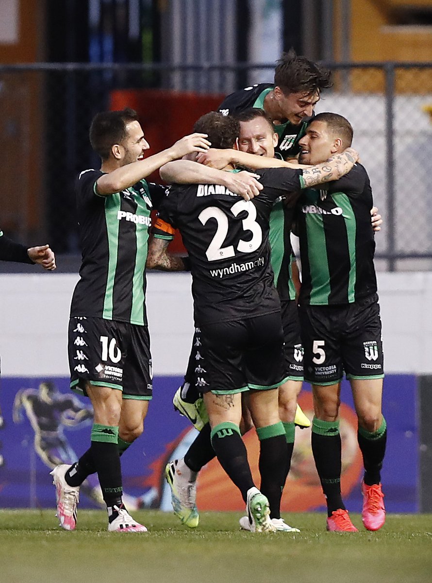 wufcofficial's tweet image. We’re sure you’re missing the hugs in lockdown just like we are. Don’t forget to ask your friends and family if they’re doing OK 💚🖤 #RUOKDay