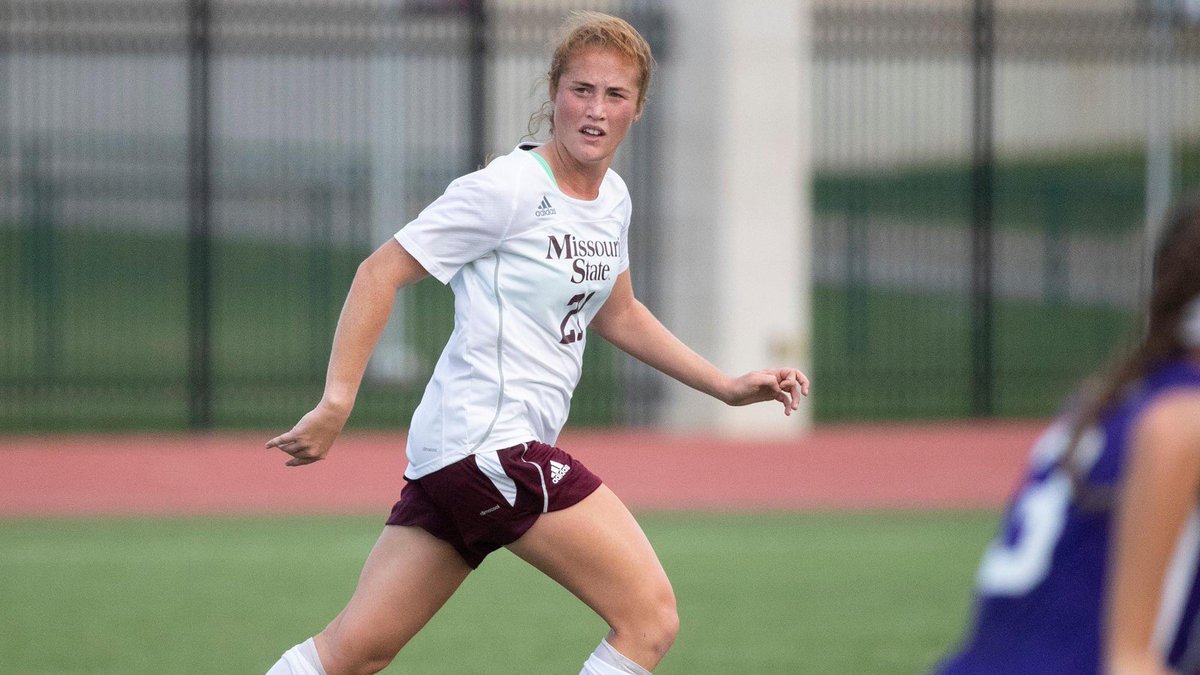 MarcusKelcher's tweet photo. A special happy birthday shoutout to two more amazing alumni.  Happy Birthday KP and Pirlo!  I hope you girls had an amazing day!!

@mikepallesen @Kayleighputnam https://t.co/G4vriRP4bv