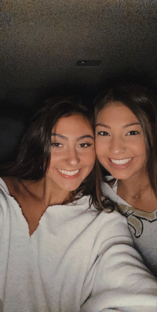 _carlee_jaeee_'s tweet photo. my best girl... for ever and ever!🥰 https://t.co/af58CrXSoi