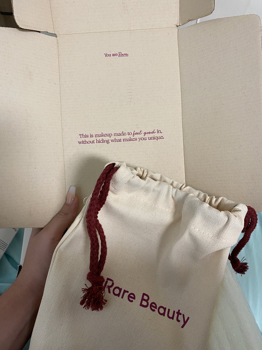 selenatorsinc07's tweet photo. In case you needed the reminder today you are Rare 🥰❤️ so excited to try more of @rarebeauty @selenagomez this packaging is everything cute and sustainable we stan 🔥 https://t.co/SpipvN3VTR