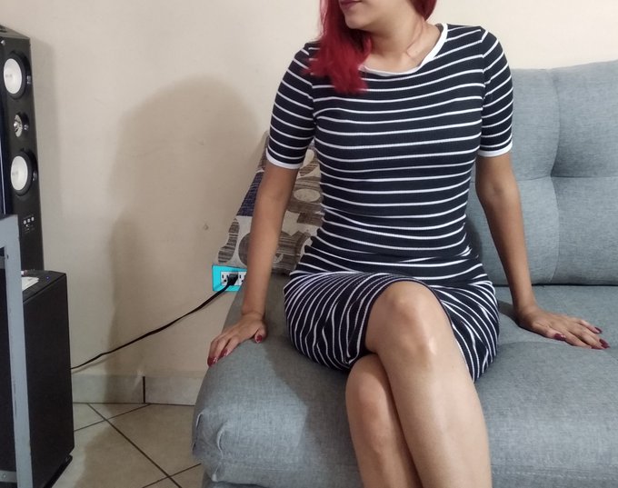 No olvides seguirme en mi Instagram  @lavecinita9  A todos los que me sigan y me manden mensaje les dar&eacute;<a class="tags" href="/tag/lavecinita9">@lavecinita9</a><a href="/tag/pornhub"class="tags"><span>#pornhub</span></a>