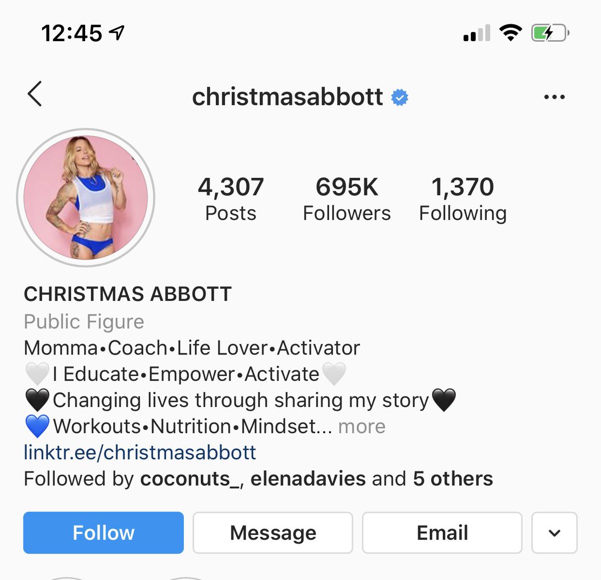 Christmas buys her followers: a thread695K followersshe averages 3,704 likes per post0.53% of her followers engage by liking her postsI will be comparing these stats to her fellow houseguests from  #bb19 and  #bb22 in the following tweets. 1/6