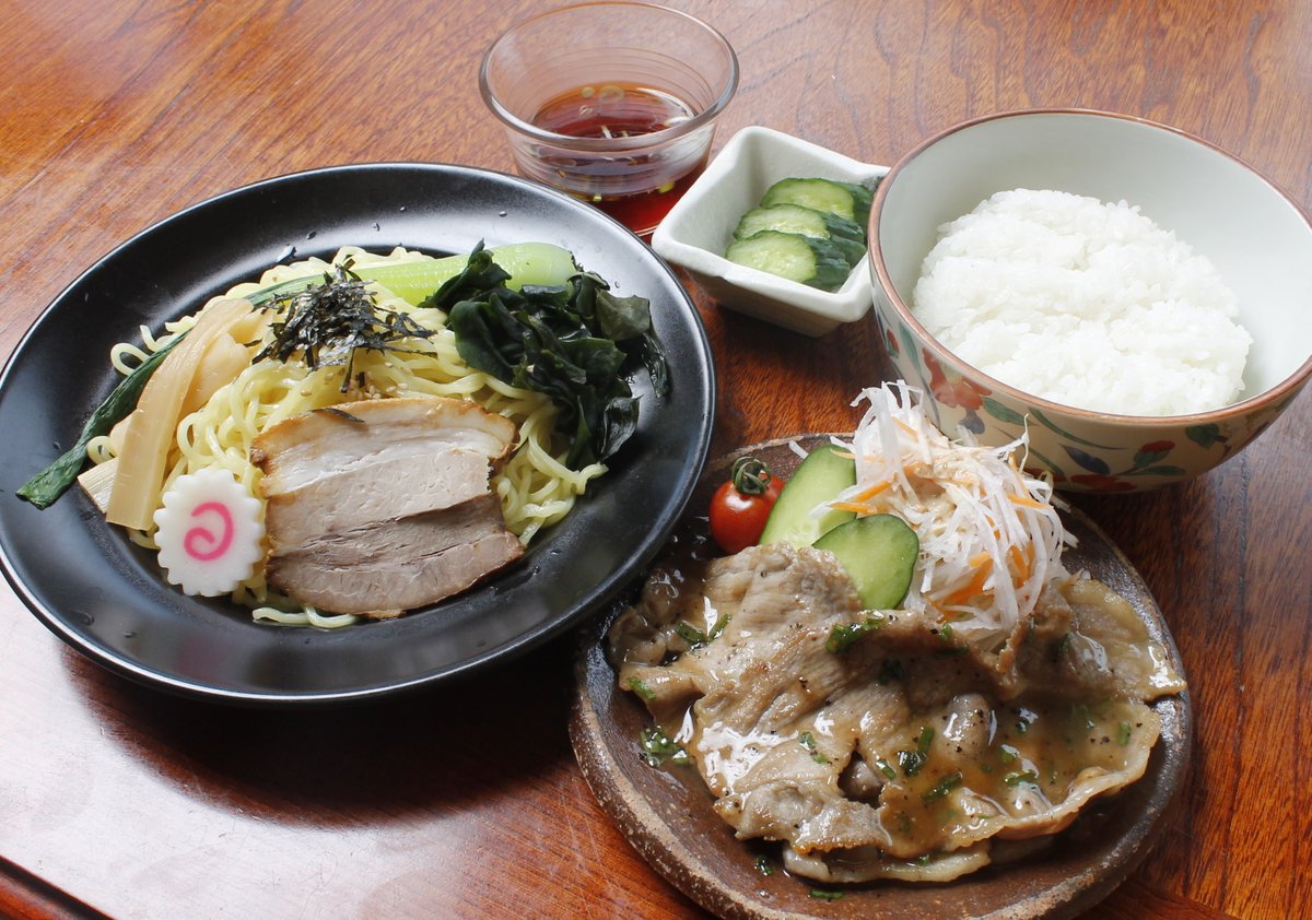 シティ情報ふくしま Cj9月号 サラリーマンランチ 特集 9月号では オール990円以下 安くてボリューム満点な サラリーマンランチ をご紹介 これを食べて午後も頑張りましょう 下町モダン食堂 ローゼンケラー 駒どりや 魚の 福島市 駅前 伊達 シティ情報ふくしま Cj9月号 サラリーマンランチ 特集 9月号では オール990円以下 安くてボリューム満点な サラリーマンランチ をご紹介 これを食べて午後も頑張りましょう 下町モダン食堂 ローゼンケラー 駒どりや 魚の 福島市 駅前 伊達