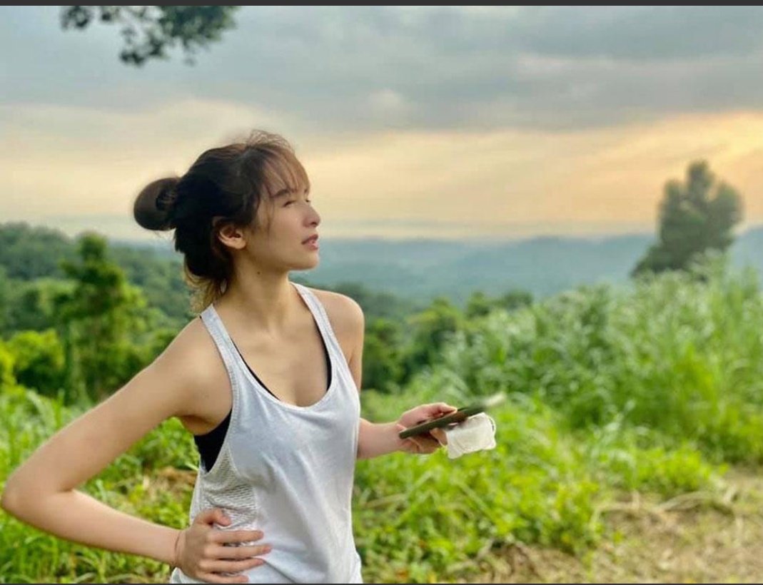 Good Morning @mercadojen as Doctor Maxine & Stay Safe, I Hope Feeling New Healthy & New Normal Normal Very Soon During the Tapings, #DescendantsOfTheSunPH #DOTSPH Will Be BACK Soon