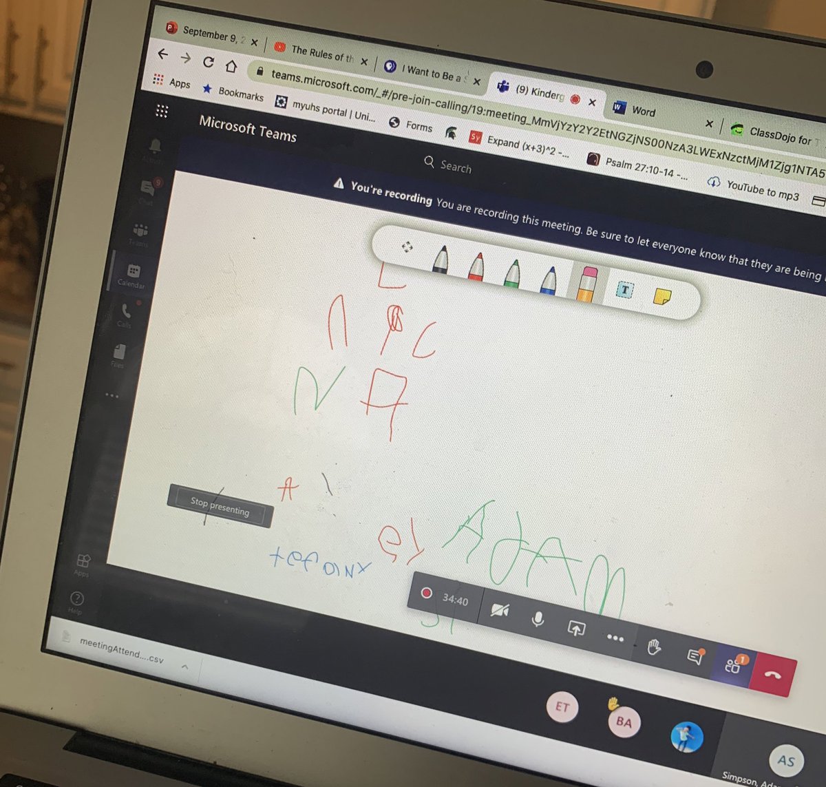 RaeneishaT's tweet photo. Today kindergarten created their own classroom rules and signed their names/initials for our classroom promise📝
#Kindergarten #virtuallearning https://t.co/SGyolBWjir