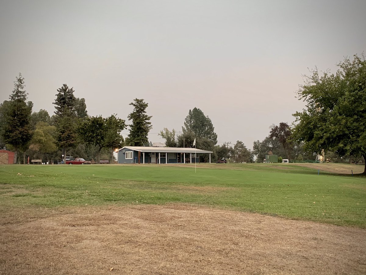 We need more Foothill GCs in the golf world. 9 holes all par 3. Core golf, wide corridors, good undulation, no bunkers. Greens literally just sit on the land for the most part. Crusty conditions mean aiming away from green to bounce it onto the surface. Pure, simple, cheap fun.