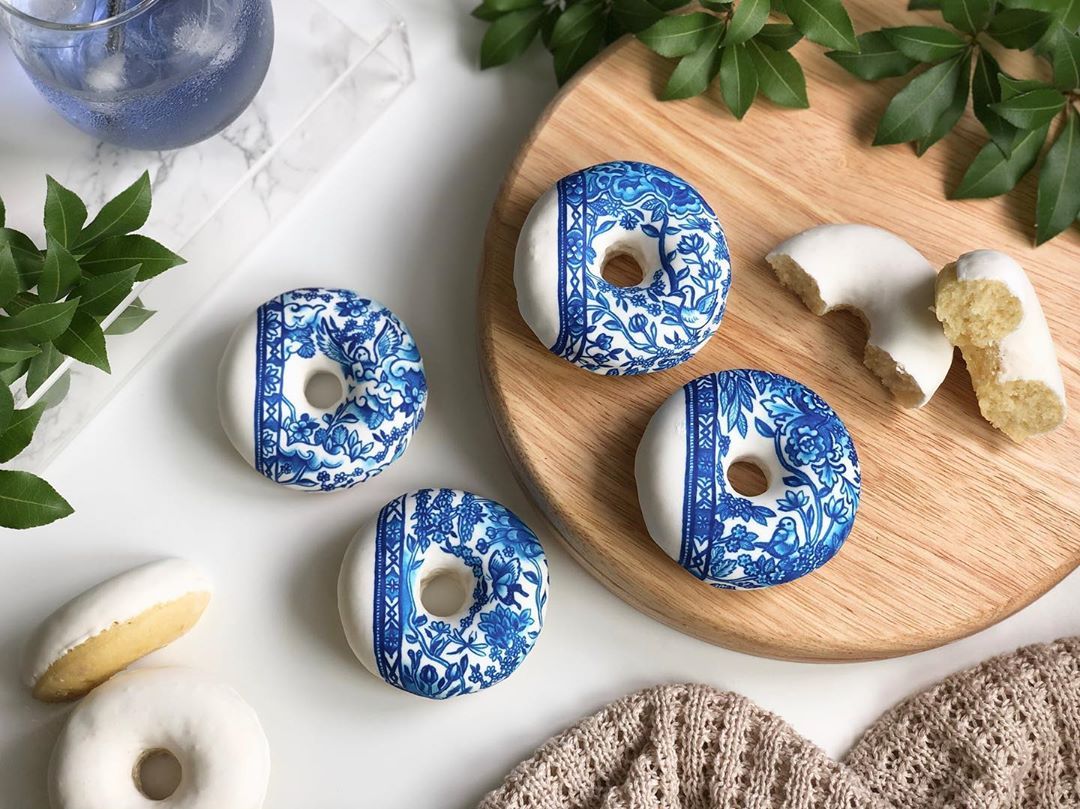 9GAG's tweet photo. Beautiful porcelain donuts

📸 petrichoro | IG https://t.co/AOBtANRLHZ
