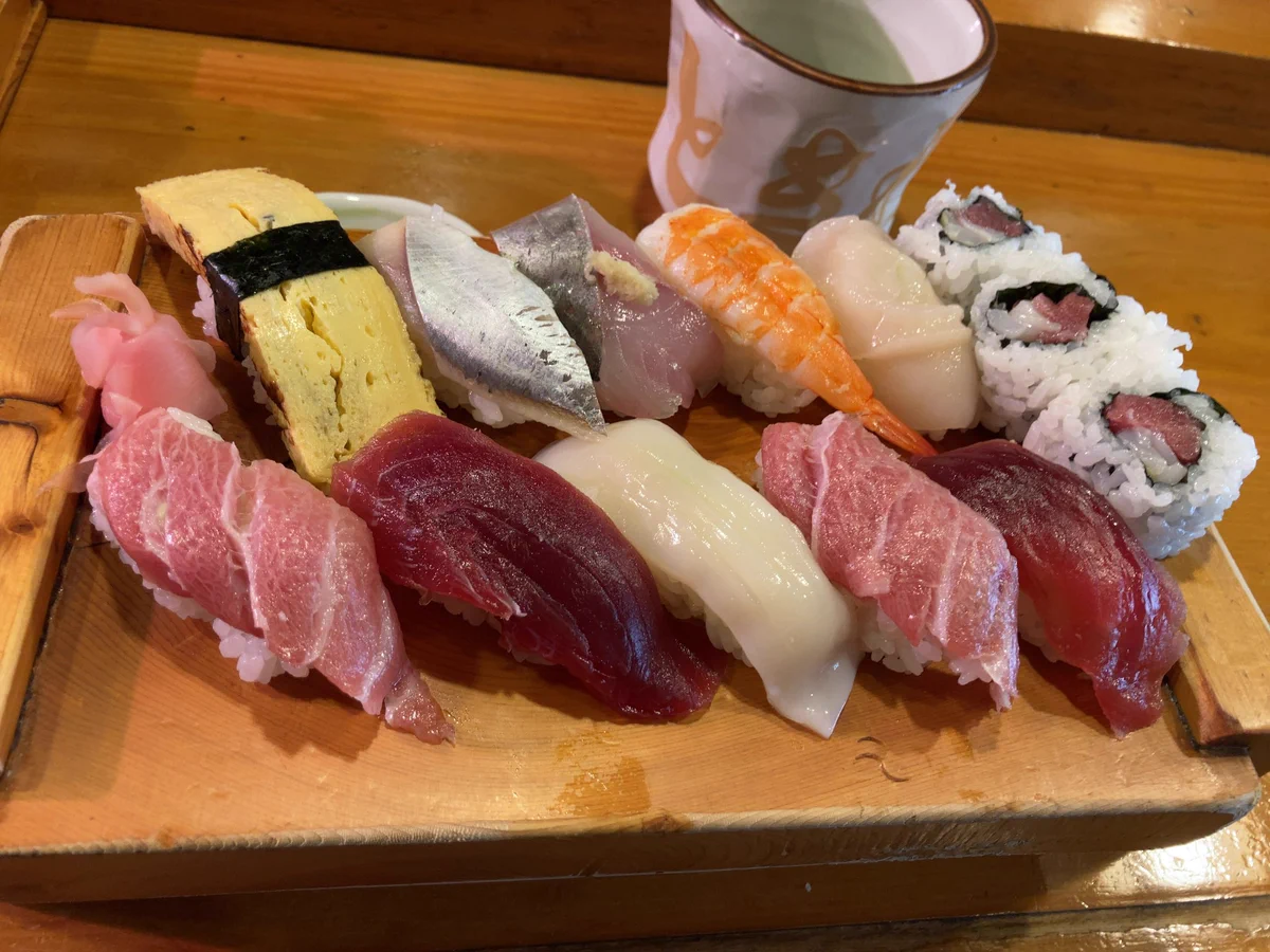 これは安すぎ！1000円で食べられる横浜の『盤和寿し』