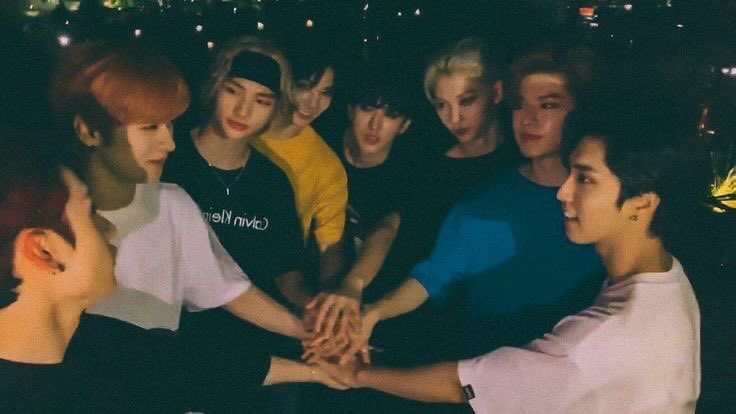 day 253 together we can achieve a lot. i cant wait to get you all the wins you deserve next week @Stray_Kids  #StrayKids  #IN生  #INLIFE