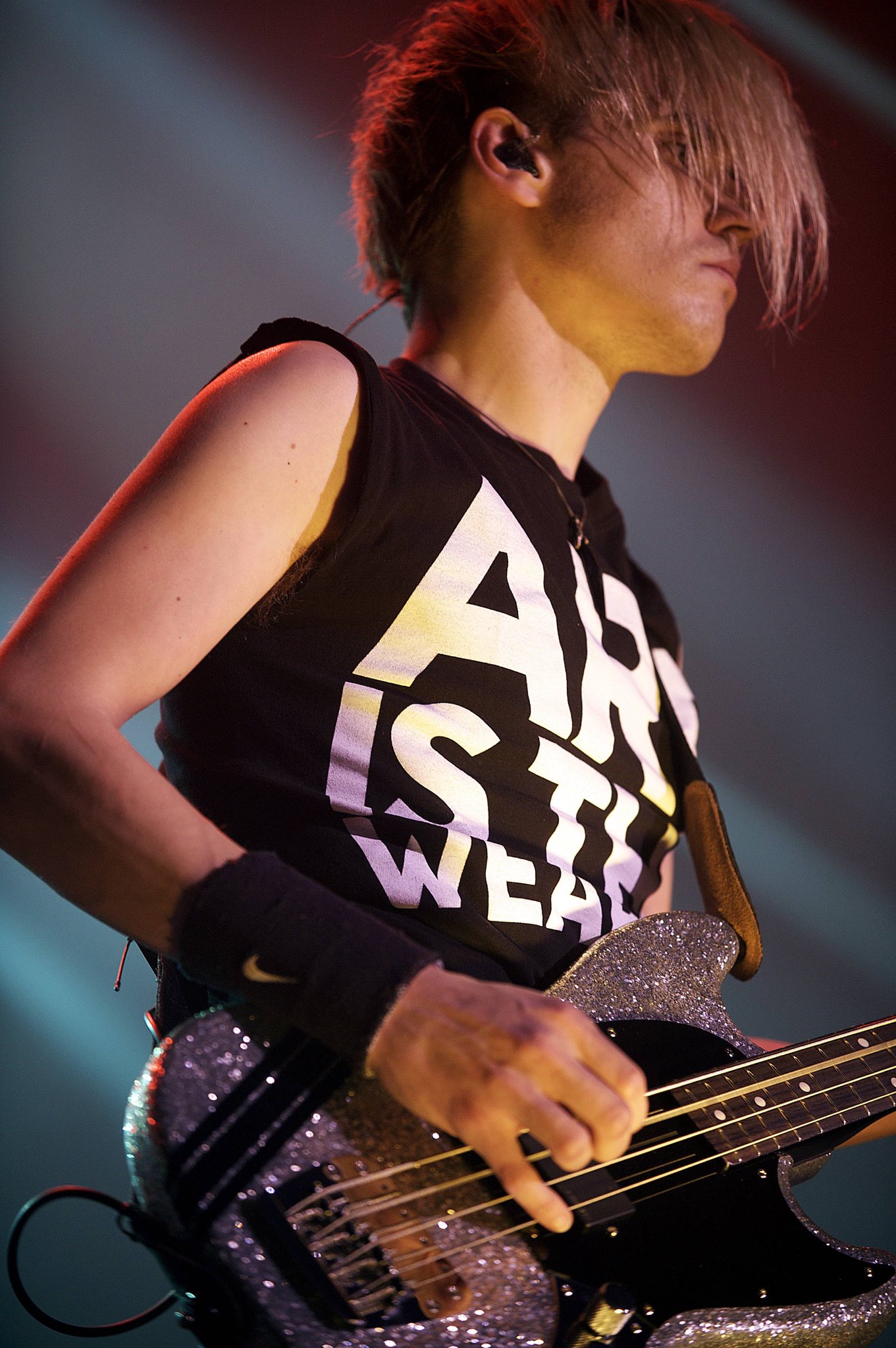    happy birthday mikey way !!!!     
