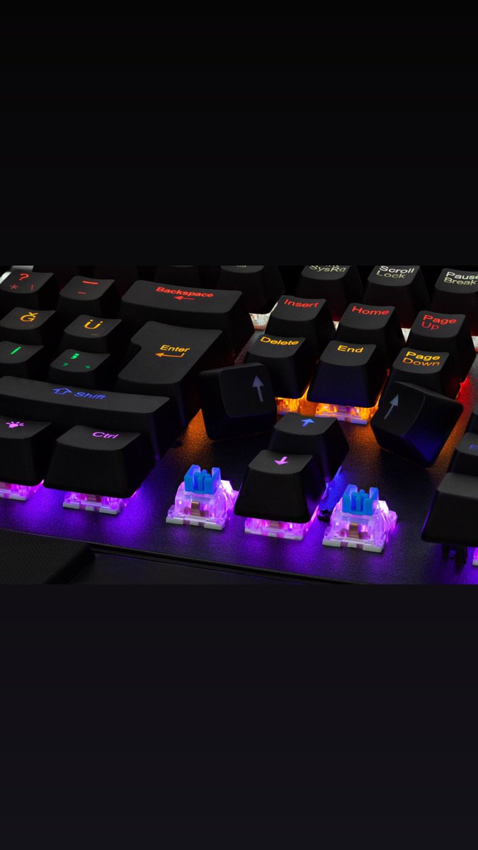alaaddinaksoy's tweet photo. NOVATOR G505/10 KLAVYE OYUN MEKANİK RGB VE BLUE SWITCH Q https://t.co/wto0xrnFo7