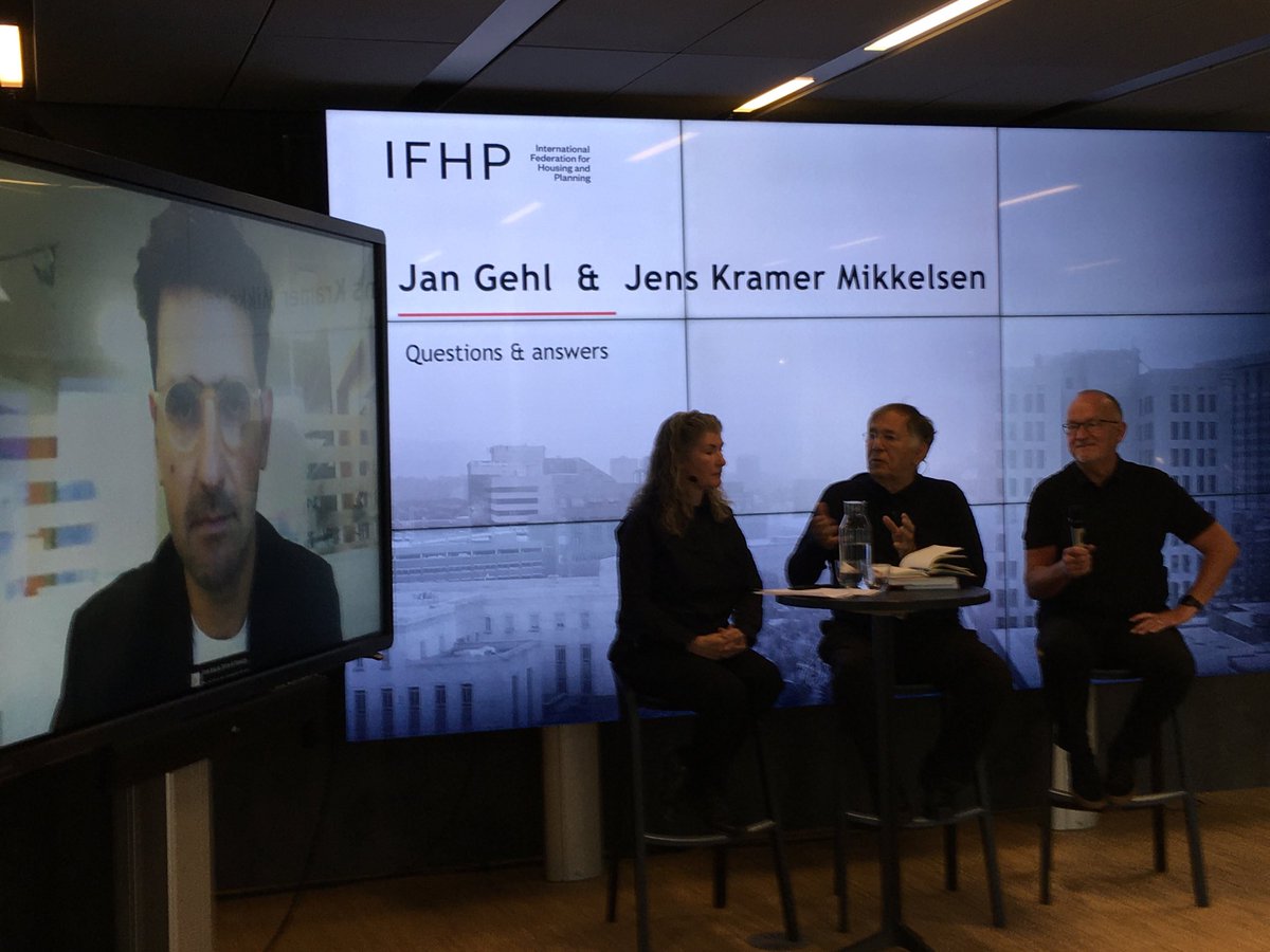 Jan Gehl and ⁦⁦<a href="/jenskramermik/">jenskramermik</a>⁩ taking questions from the global chat via ⁦@SavvasVerdis⁩. Pose your question, exquisite chance!