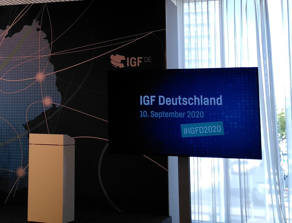 e_schauermann's tweet photo. #IGFD2020 ist im vollen Gange! Mit @jugend_igf_d hatten wir eine Session zu digitaler Nachhaltigkeit, ich darf um 14:00 noch was zu Internetindikatoren, schaut's euch an auf https://t.co/SBcH2KBta7 https://t.co/SDHfmYECNR
