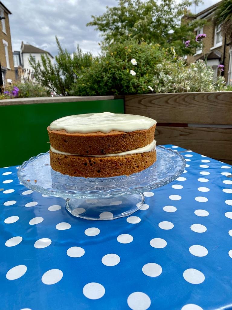 Treat yourself Thursday , enjoy tea, cake and a bit of sun with our outside seating @pekoemellowtea house. #cake #pekoemellow #pekoemellowteahouse #pekoemellowtea #escapethecityinthevillage #w6 #secretlondon #brackenburyvillage