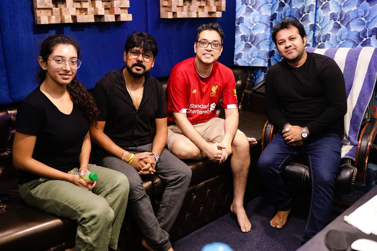 dabbughosal's tweet photo. Exclusive #MAGIC #TitleSongRecording with none other than @aroyfloyd
Song penned by Raja Chanda
@PaeanSarkar Ankush Hazra @Love_Oindrila @Paayel_12353 Suman Sengupta
#Magic Film By @Rajachanda https://t.co/SDp3RrD0qq