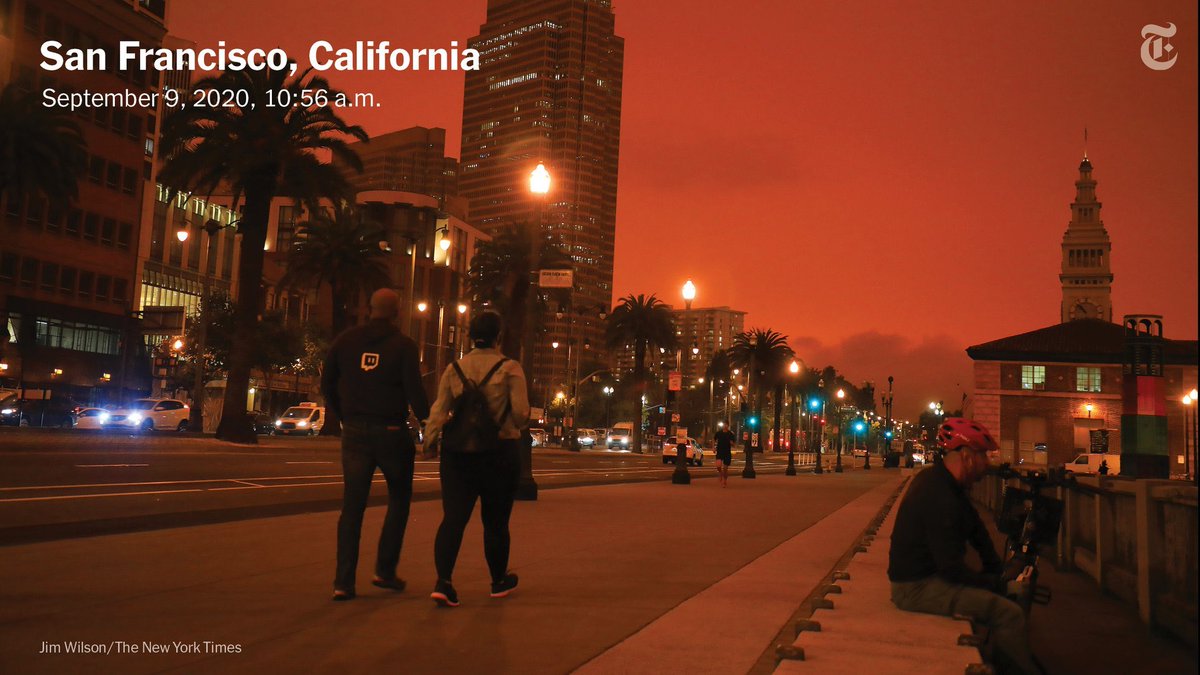 tonissanchez's tweet photo. El cielo se tiñe de rojo en California y otros estados dándole un aspecto marciano o al más puro estilo Blade Runner 2049 📸 Es una de las consecuencias de los terribles incendios que asolan la costa oeste de Estados Unidos 🔥🔥🔥🇺🇸

🗞👉🏼 @nytimes: https://t.co/vDMsAn0iFn https://t.co/gyxZlw8rNm
