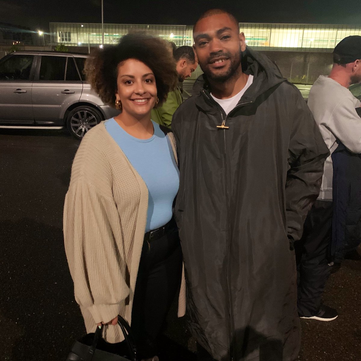 A few weeks ago I was given the huge opportunity to work on  @TheRealKano video ‘Teardrops’ off of his incredible album Hoodies All Summer. The video gives voice to the hundreds of named and unnamed Black people who have died at the hands of the police in the UK. (Thread)