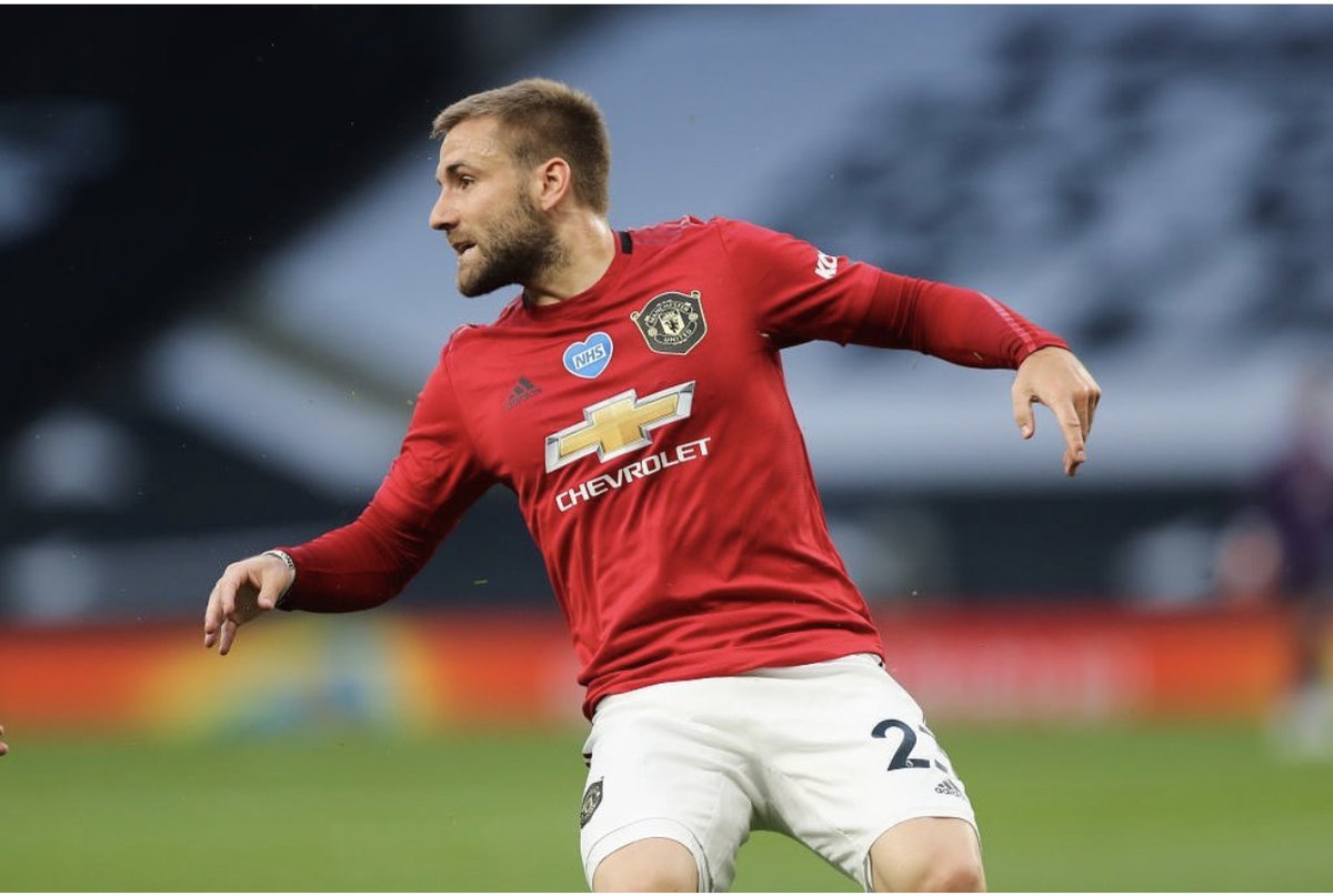 Luke Shaw dey fit for the start of the 2020/21 Premier League season. 

O boi, na good tori for Manchester United. 💃 

Source: LaurieWhitwell 

#MUFC #GGMU 🔴⚫️ #ManUtd