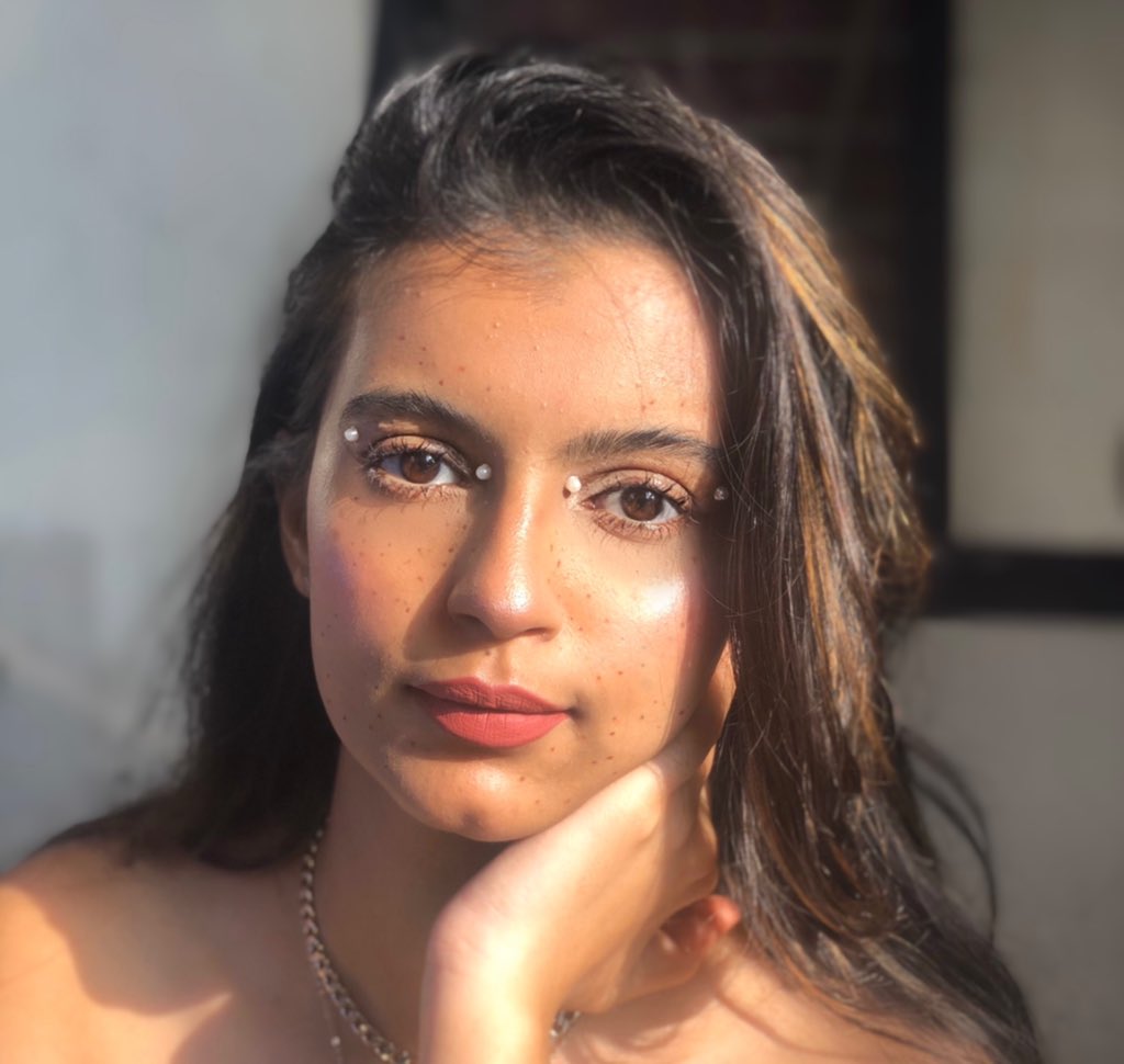 p_make__up_'s tweet photo. 🥰FRECKLES🥰
•
•
#ThursdayThoughts #elf #maybelline  #beauty #ecotool #fantasy #makeup #nyx https://t.co/FIEH1K9Or7