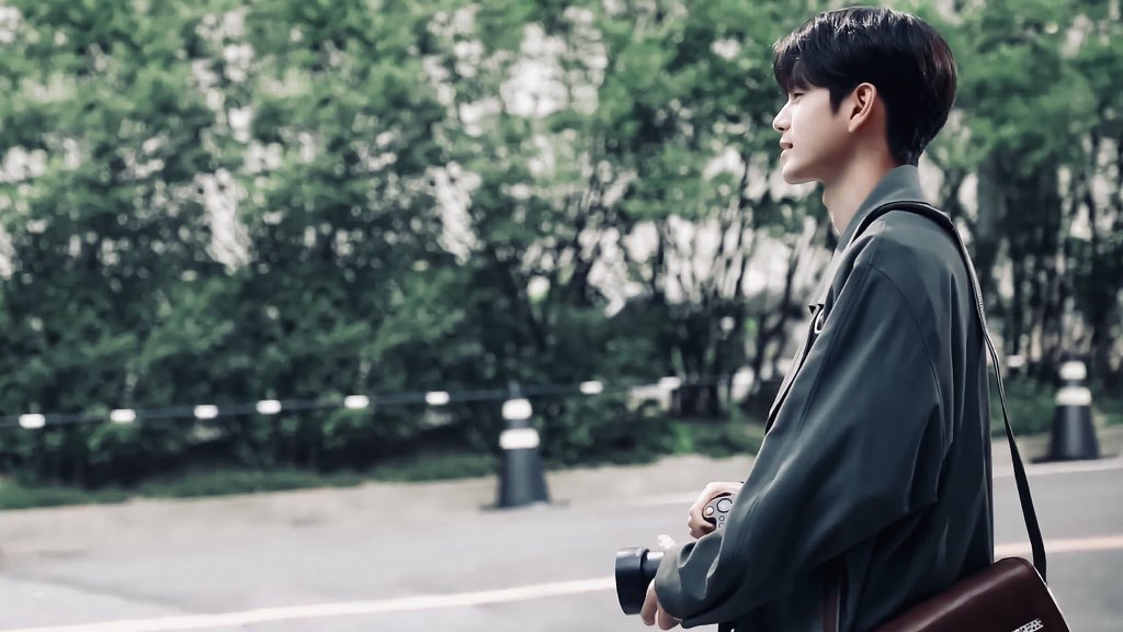 osw_onge95's tweet photo. Rt) 옹성우 포카 나눔💖💖💖
많은분들이 받으실 수 있도록 알티 부탁드려요~ㅎㅎ

경우의 수 첫방 9월 25일✨ 을 기념하여 가수이자 배우인 옹성우 제작 포카를 나눔합니다

투명포카 포함 랜덤으로 20장 이상 보내드릴 예정이에요

우편비 1000원 입금가능하신 분만
성함/주소/우편번호 디엠 주세요🥰 https://t.co/aFUeWi0HPd