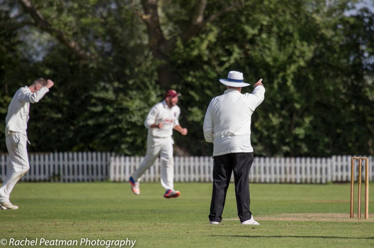 silebytown's tweet photo. Head to Mill Lane this Saturday and support the lads as we face Barrow Town in the Leicestershire & Rutland Cricket League Group 2 COVID Cup Final.
๐๐ก๐๐๐จ๐ ๐ข๐๐๐ฃ๐ฉ๐๐๐ฃ ๐จ๐ค๐๐๐๐ก ๐๐๐จ๐ฉ๐๐ฃ๐๐ ๐๐ฉ ๐๐ก๐ก ๐ฉ๐๐ข๐๐จ.
#STCC125 #maroonandgold https://t.co/u1aoraIhRh