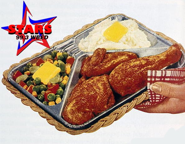 ShannonAndDeb's tweet photo. It's TV Dinner Day!

Did you know The Smithsonian Institute inducted the original Swanson TV dinner tray into the Museum of American History?

So what TV dinner is your favorite?  #WBED https://t.co/espdJJY5AS