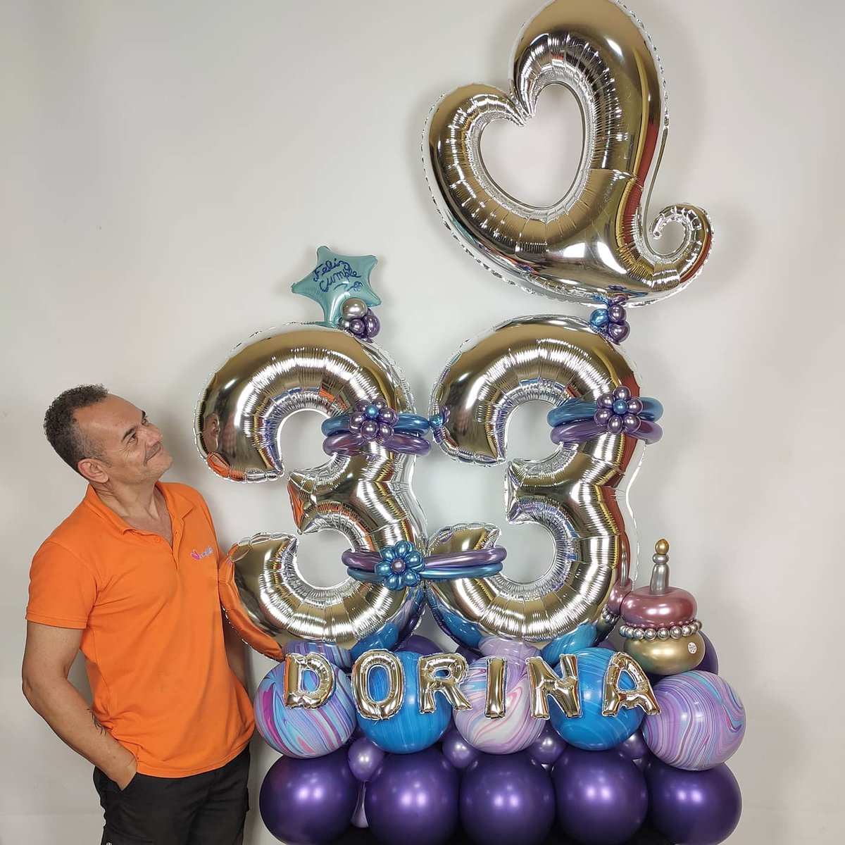 Vadeglobos's tweet photo. Sabías que...
Un Estudio reveló que la edad 33 años, está considerada como La Feliz en la vida.
Al parecer porque es el punto medio entre la inocencia infantil, el salvajismo adolescente y la decadencia de la madurez..!
Increíble verdad..?
#vadeglobos https://t.co/IF39uQF6t4