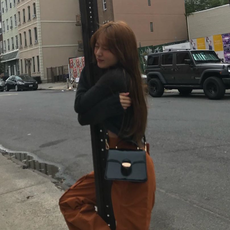 lqofseulgi's tweet photo. 🤎 https://t.co/xetPJRBTMu