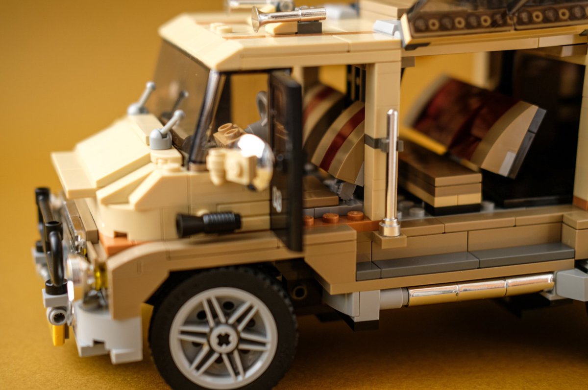 terauma_lego's tweet image. 1991年発売のモデルチーム 5550 Custom Rally Van をリメイクしました！ ベースはほぼ同じ作りで、約30年前とは思えないほど精密。こんな車欲しいなぁ #lego #modelteam #legomodelteam