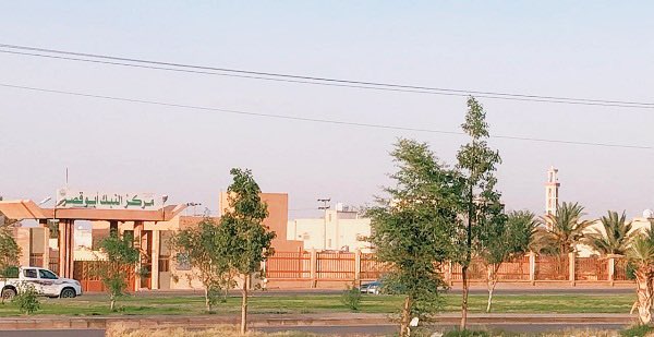 tabarjal_city's tweet photo. من أقدم المراكز #النبك_ابوقصر في #منطقة_الجوف وتعتبر فئة أ
وتتبعها قرى وبها كثافة سكانية عالية حتى صدع صوتهم يتساءلون أهلها متى تُفتتح بلدية تخدمنا وتسهل علينا انهاء معاملتنا وتحسين للخدمات .
.
#الجوف https://t.co/Oj1rROXsNN