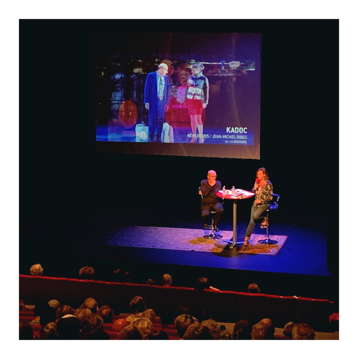 CDNnancy's tweet photo. [ NOUVELLE SAISON ]

Hier soir au @CDNnancy , nous avons (enfin) retrouvé notre public avec une présentation des temps-forts de la saison suivi de « Comment réussir un bon petit couscous ? » avec Bruno #Ricci et Taha Alami
mes Michel #Didym https://t.co/EzZIMwdPkU