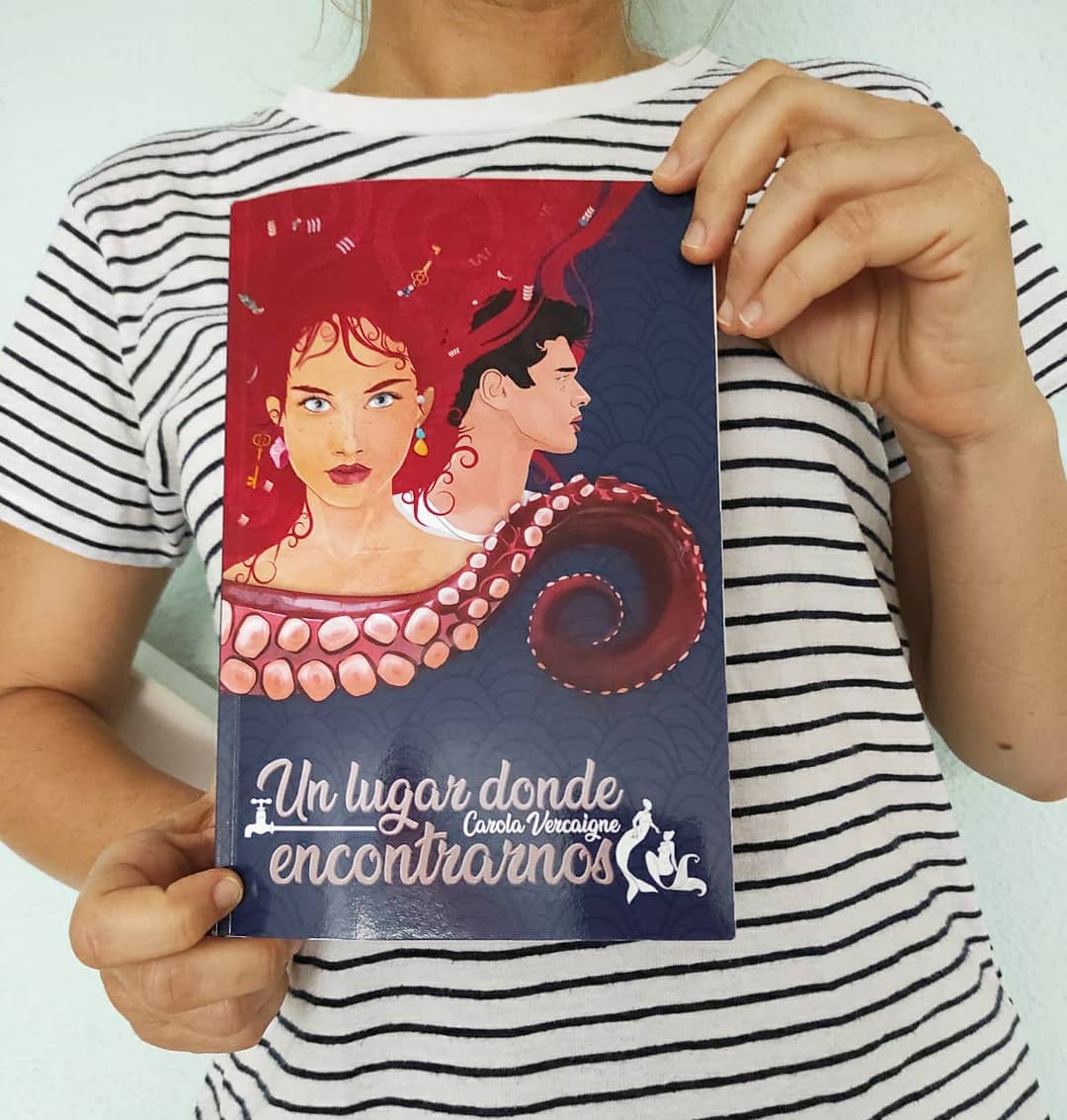 CarolaVerc's tweet photo. EL ALMA, EL CORAZÓN Y HASTA EL HÍGADO.
"UN LUGAR DONDE ENCONTRARNOS"
El proceso de escritura es mucho más que teclear letras, formar palabras y, con éstas, frases completas que te cuentan una historia. Escribir es volcar en cada párrafo...
📚👉https://t.co/MpcecJpVJk
#ULDElibro https://t.co/DGlWcKfwC5