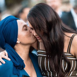 The UK: "Meghan Markle is so unpopular, the ENTIRE world HATES her and here is Britain we like our Royals CLASSY, not like that narcissistic, woke, ungrateful, yank Meghan"The world: