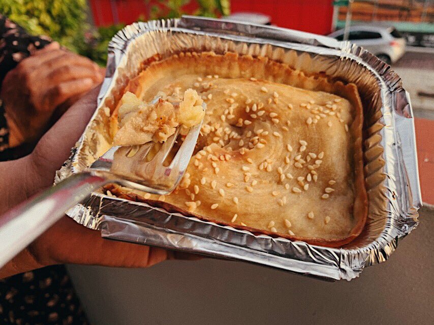 tho i prefer chicken (they’re introducing it over the weekend) this tuna pie was so good my parents and i devoured it while standing at the balcony, then at the dining table, we forgot to sit  quite frankly one pie wasn’t enough. can’t wait to order again  #supporthomebakersmv