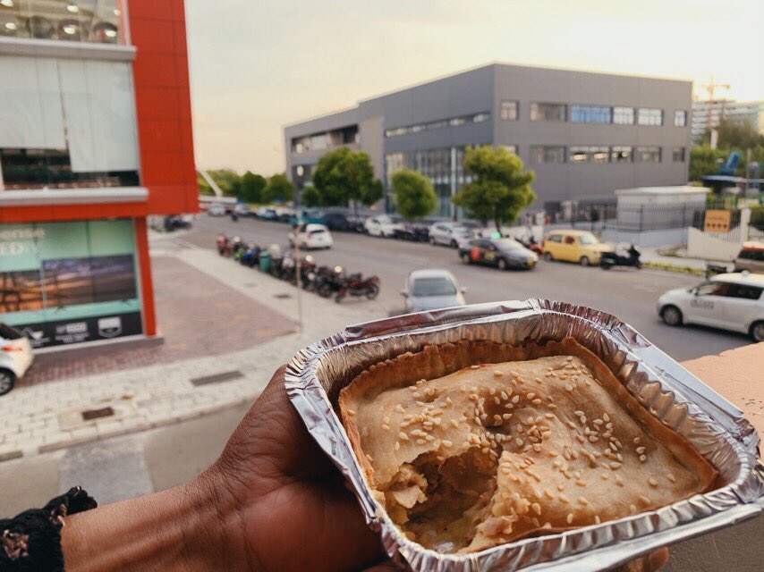 tho i prefer chicken (they’re introducing it over the weekend) this tuna pie was so good my parents and i devoured it while standing at the balcony, then at the dining table, we forgot to sit  quite frankly one pie wasn’t enough. can’t wait to order again  #supporthomebakersmv